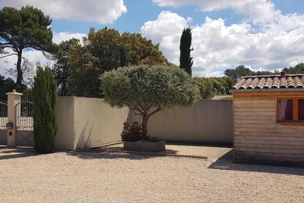 Chalet De Charme Climatise Sur La Route Du Ventoux Carpentras Ngoại thất bức ảnh