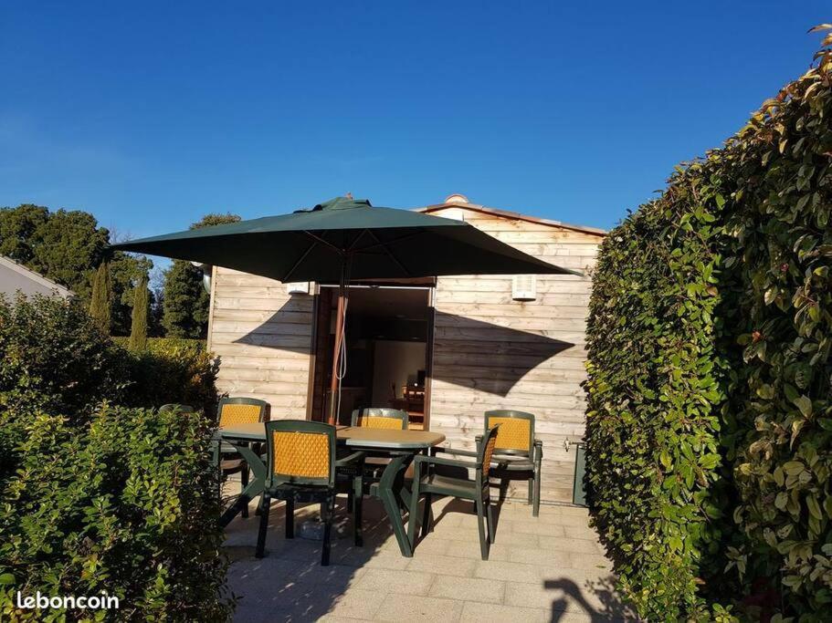 Chalet De Charme Climatise Sur La Route Du Ventoux Carpentras Ngoại thất bức ảnh